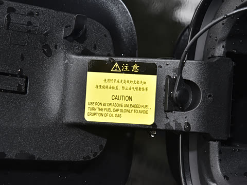 2025�� 230UltraǬ���Ǽ�ADS SE���̰�