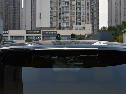 2025�� 3.0 L6 400PS ʢ���ӳ���