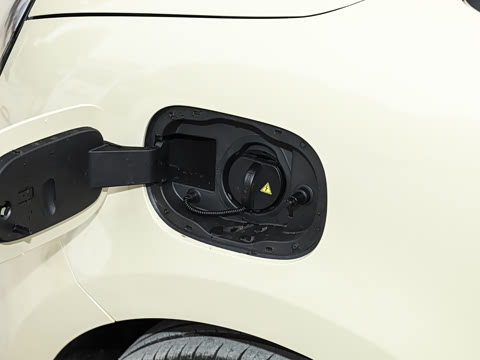 2025�� 205km ���߿�