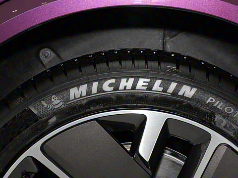 2025�� Ultra ���ܻ��°�