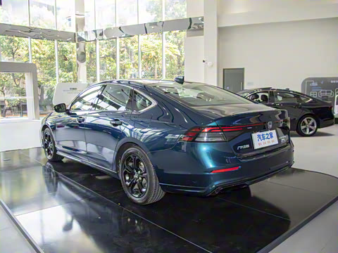 2025�� �˶�ϵ�� 260TURBO ������