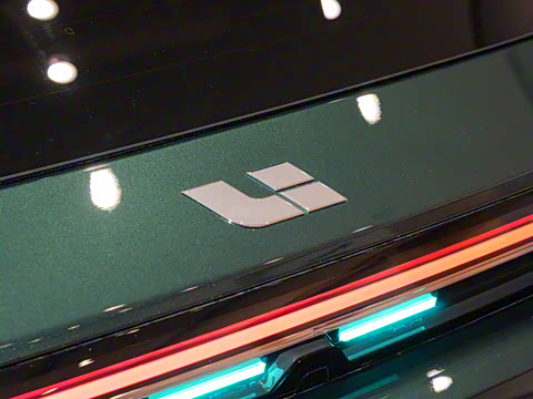 2025�� Ultra ���ܻ��°�