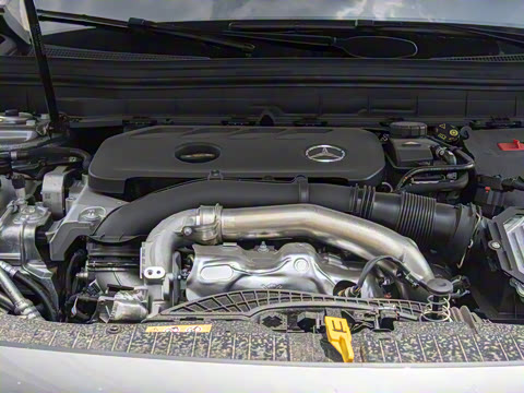 2025�� GLB 220 ʱ����