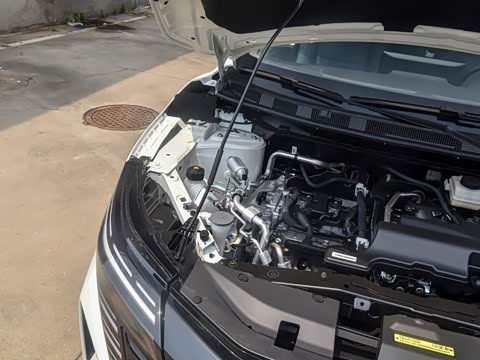 2025�� �Ŀ� ���� 2.0L CVT XV+���Ȱ�