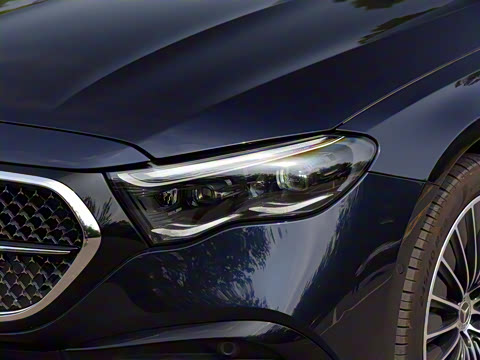 2024�� E 300 L ����˶���