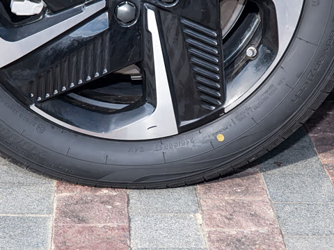 2025�� EM-i 140km ̽��+��