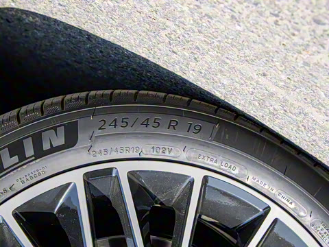 2025�� EV �Ǽݰ� 701KM�����״��콢��