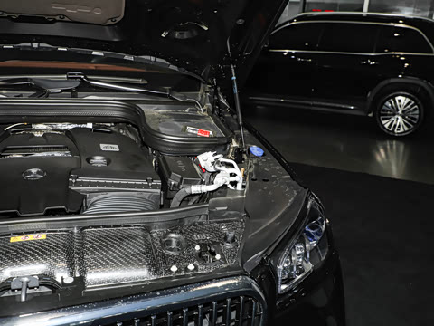 2025�� GLS 600 4MATIC ���ְ�