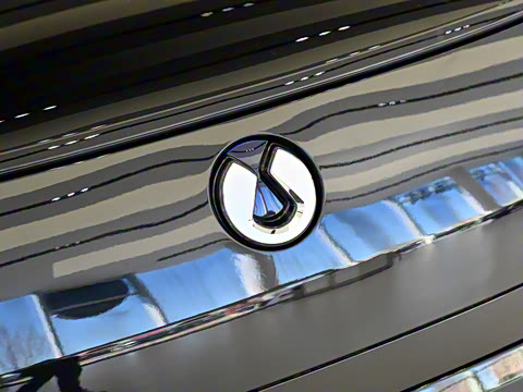 2025�� ������