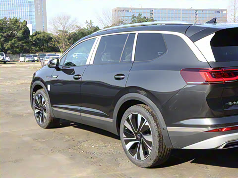 2025�� 380TSI ���������Ѿ�Pro  ������ 6��