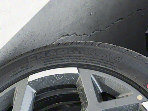 2025�� �Ǽݰ� 405km ���ڰ�