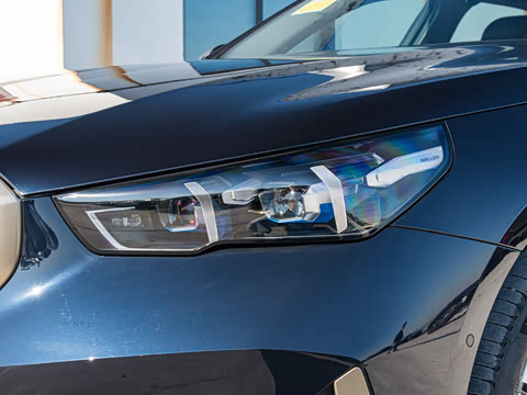 2025�� 530Li ������ ������װ