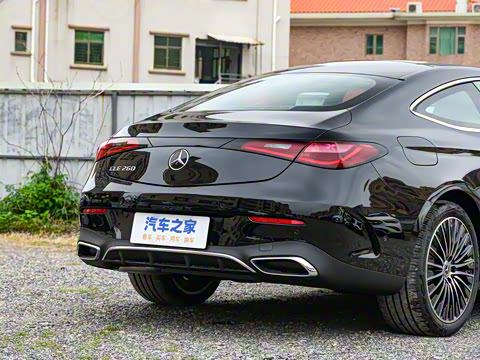 2025�� CLE 260 ���ܳ�