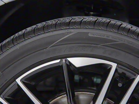 2025�� EV 545KM׿Խ��