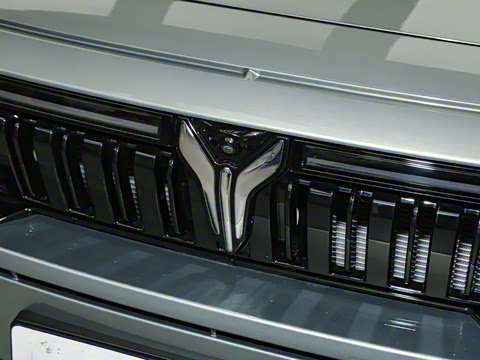 2025�� 318 259km ����̽����