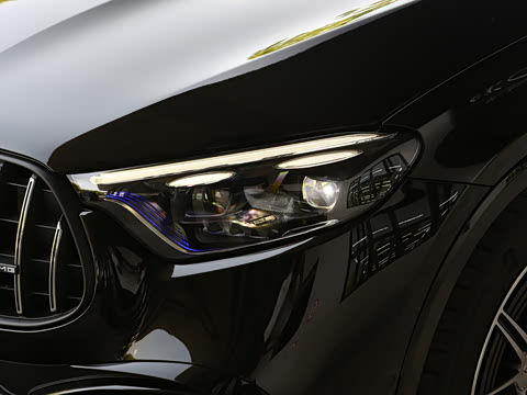 2024�� AMG GLC 43 4MATIC ����SUV