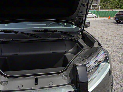 2025�� 501KM ����Max��