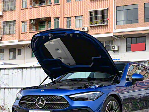 2025�� CLE 300 4MATIC �����ͽ��ܳ�