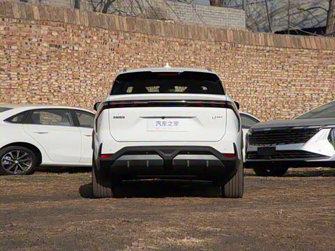 2025�� EM-i 115km ̽��+��