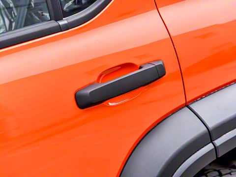 2025�� 2.0T ������