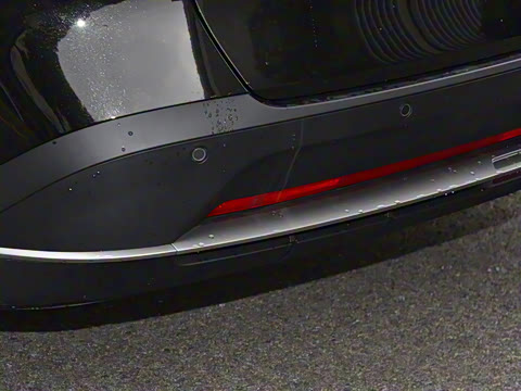 2025�� 300UltraǬ���Ǽ�ADS SE���̰�