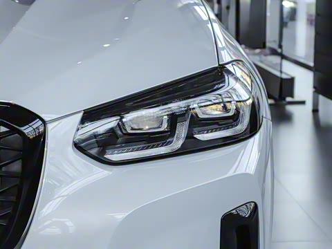 2022�� �Ŀ� xDrive 30i M�˶���ҹ��װ