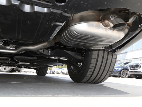 2025�� �Ŀ� E 300 L ʱ���˶���