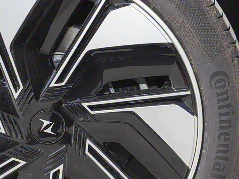 2025�� 210Max�Ǽݰ� 6��