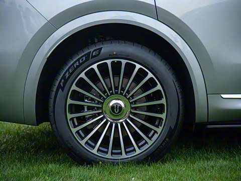 2025�� ���� Ultra�� 53.4kWh 5����