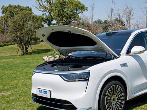 2025�� ���� Ultra�� 53.4kWh 5����