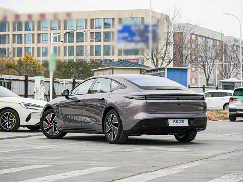 2025�� ���� Pro ���ٸ�����ʻ