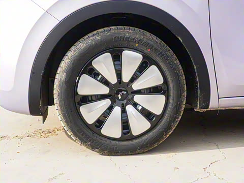 2025�� 410km ��Ϭ������