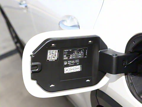 2025�� �Ŀ� GLA 220