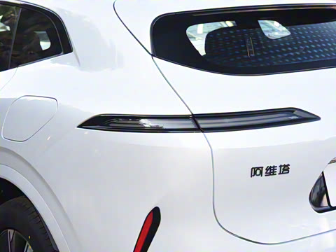 2024�� Pro+���̰�