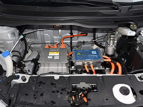 2025�� Plus 330KM������