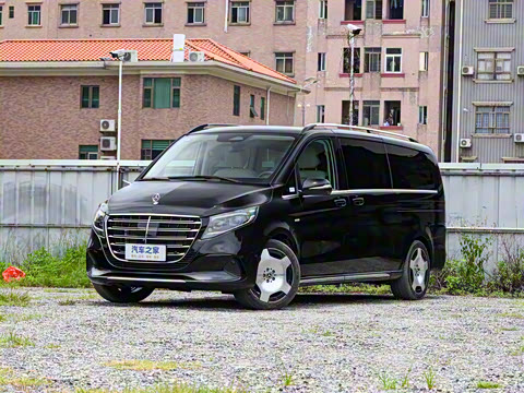 2025�� V 300 L ����������