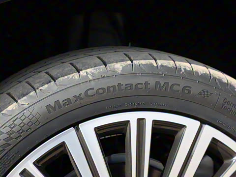 2025�� 180 ��������Ultra���� 6��