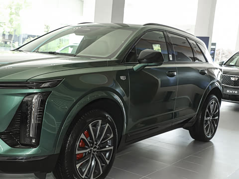 2025�� 2.0T �����