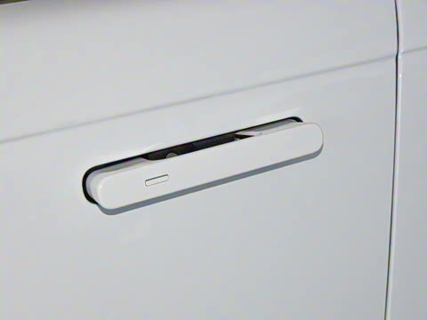 2025�� 3.0 L6 360PS ʢ����