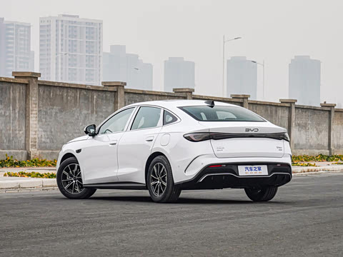 2025�� DM-i �Ǽݰ� 120KM������