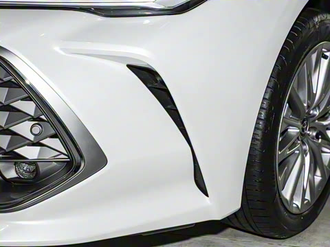 2024�� ˫�� 2.5L XLE����