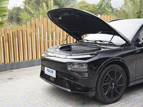 2025�� 680 ������������ Max