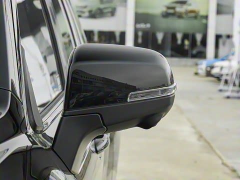 2025�� 2.0T�Զ������캽�� ����