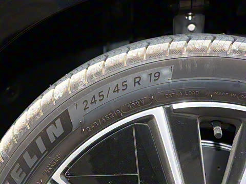 2025�� EV 701KM�����״��콢��