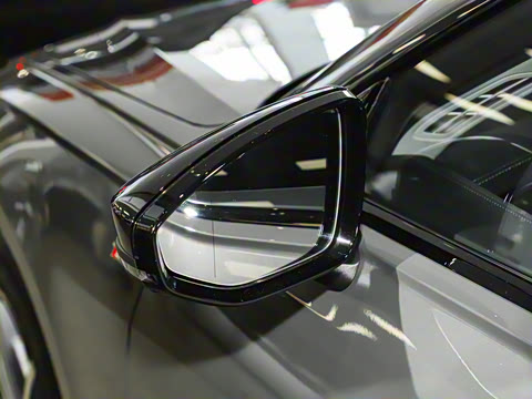 2025�� Avant 45 TFSI ��̽�ռ�