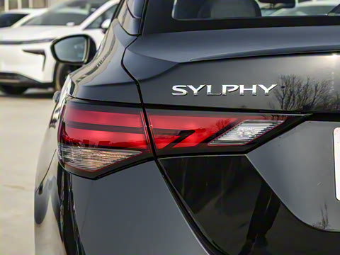 2025�� 1.6L CVT���İ�