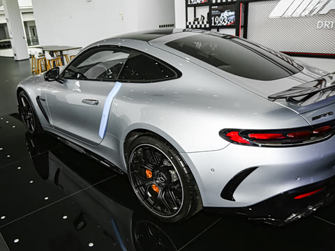 2025�� 63 S E Performance