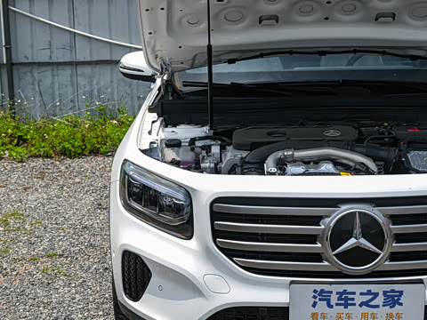 2025�� GLB 220 ������