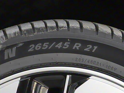 2025�� 636Max����� 5��