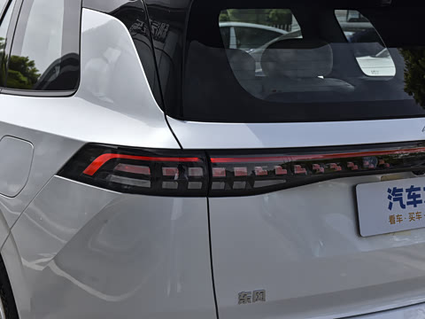 2025�� 210Ultra�Ǽݰ� 5��